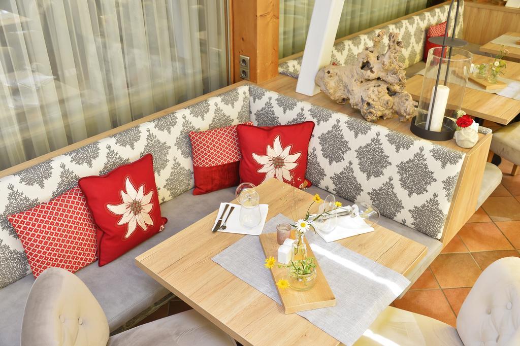 Hotel Diana Seefeld in Tirol Esterno foto